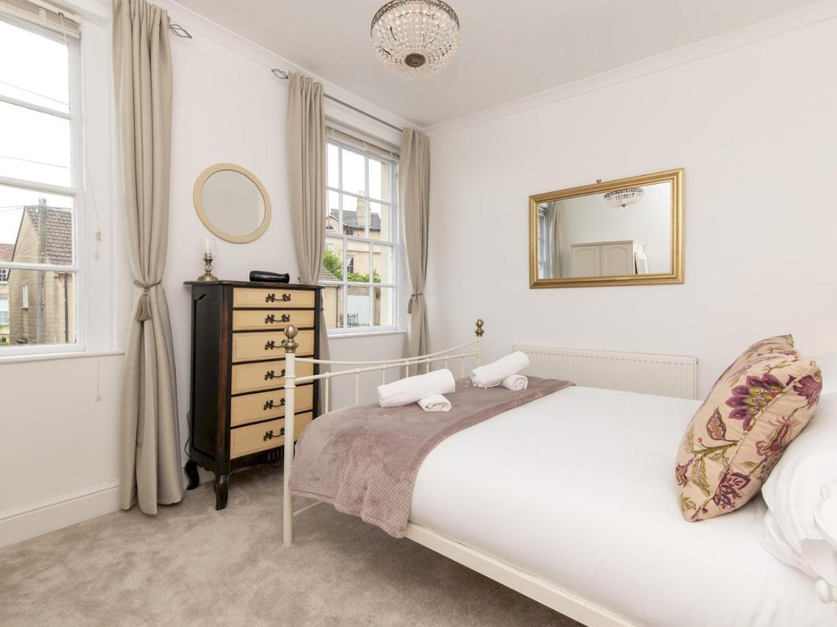 Pass The Keys Stylish 2 Bed Central Bath Apartment With Parking Eksteriør billede